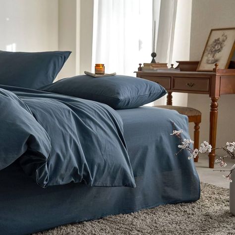 Amazon.com: Wake In Cloud - Cotton Duvet Cover Set, Queen Size, Dark Navy Blue, 100% Washed Cotton, Linen Like Textured, Breathable Percale Durable Comfy Farmhouse Neutral Bedding Set, 3 Pieces : Home & Kitchen Dark Blue Duvet, Neutral Bedding Sets, Comfy Farmhouse, Neutral Bedding, Comfortable Bedroom, Cotton Duvet Cover, Cotton Duvet, Queen Duvet, Queen Duvet Covers