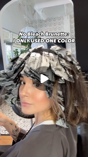 Root Touch Up With Highlights, Diy Root Smudge Hair, Root Shadow Brunette, Hair Toner Before And After Brunette, Shadow Roots Hair Brunette, Root Smudge Brunette, Highlights With Root Smudge, Traditional Highlights, Shadow Roots Hair