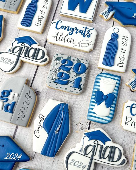 Congratulations to all graduates!🎓🎓🎓 . . . . . #mycookiespace #lacookies #labaker #lasweets #ladesserts #latreats #lapartyfavor #losangelescookies #losangelescustomcookies #customcookieslosangeles #losangelespartyfavors #partyfavorslosangeles #decoratedcookieslosangeles #sugarcookieslosangeles #fyp #foryoupage #fypシ #fypage #foryourpage❤️ #fypage✨ #lacookier #lacookielady #losangelescookier #graduation #graduationday #graduation🎓 #graduationday🎓 #windward #windwardschool #senior Sugar Cookie Recipe With Royal Icing, Royal Icing Sugar, Royal Iced Cookies, Graduation Cookies, Royal Icing Recipe, Iced Cookies, Cookie Designs, Custom Cookies, Grad Parties