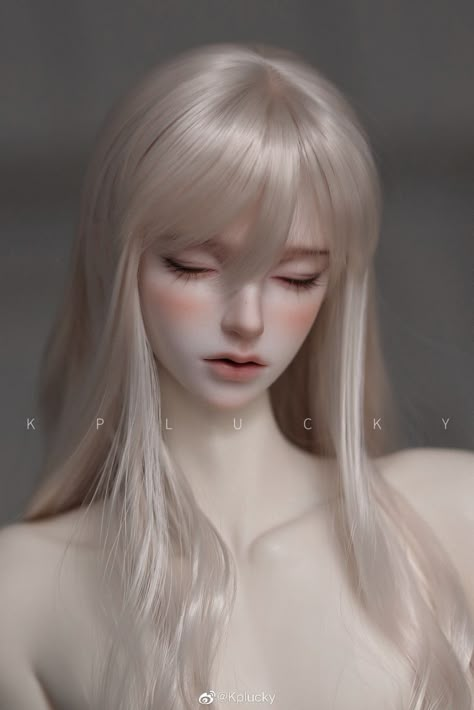 Bjd Face, Bjd Dolls Girls, Sculpted Doll, Doll Aesthetic, Anatomy Sketches, Fantasy Art Dolls, Human Reference, Fantasy Doll, Realistic Dolls