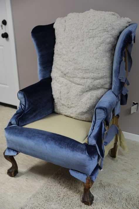 How to Reupholster the Back, Sides, and Outside of a Wingback Chair Reupholster Chair Diy, Interior Design Hacks, Free Furniture Plans, Diy Furniture Repurpose, Dresser Painted, Wingback Chairs, Furniture Makeover Ideas, Reupholster Chair, Diy Furniture Redo