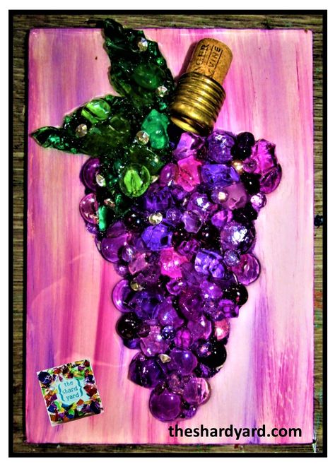 Shard Art, Alvin Texas, Bunch Of Grapes, The Shard, Grape Bunch, Glass Flowers, What To Make, Resin Art, Art Glass