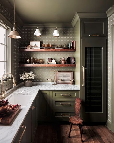 scullery Kitchen Hardware Trends, Food Storage Rooms, Dreamy Kitchens, American Legion, Kitchen Colour Schemes, Best Kitchen Designs, Bathroom Tile Designs, Kitchen Design Trends, Ranch Style Home