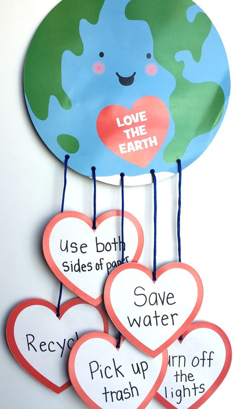 Earth Day Projects, School Board Decoration, Preschool Classroom Decor, Earth Day Crafts, Earth Day Activities, Science Projects For Kids, Hand Crafts For Kids, 카드 디자인, Aktivitas Montessori