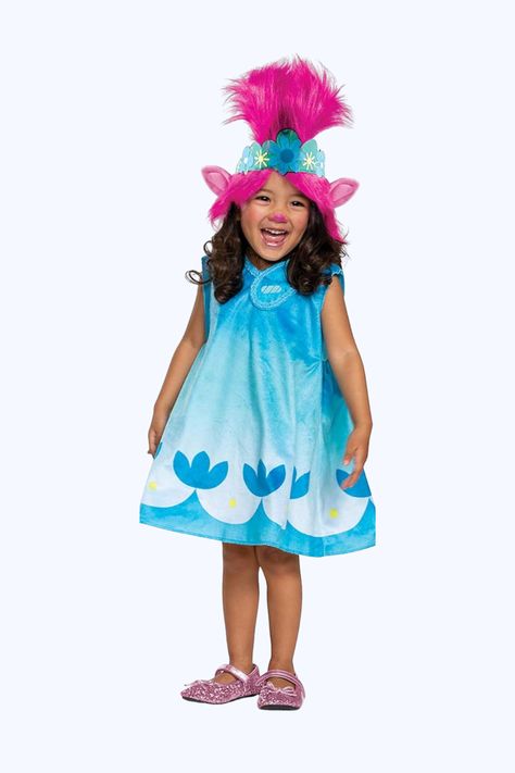 🌈👑 Transform into the queen of the Trolls with this officially licensed Princess Poppy costume for girls, featuring a 100% polyester dress with sequins, a Troll hair headpiece with an up-tied ponytail, attached ears, and a flower crown, all made of soft, breathable material perfect for at-home or with friends adventures - just remember to keep it well-maintained with spot cleaning or hand washing! 🌟🎃 Trolls Poppy Dress, Troll Halloween Costume, Poppy Costume, Born Leader, Rainbow Costumes, Troll Costume, Trolls Poppy, Baby Costumes Girl, Snack Pack