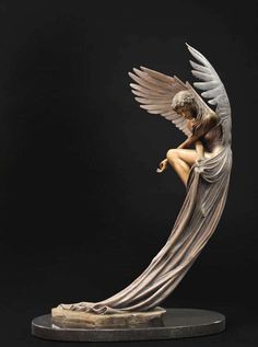 Greek Statues, Statues For Sale, Angel Sculpture, Tanah Liat, Angel Statues, Marble Statues, Arte Fantasy, Angel Art, Figurative Sculpture