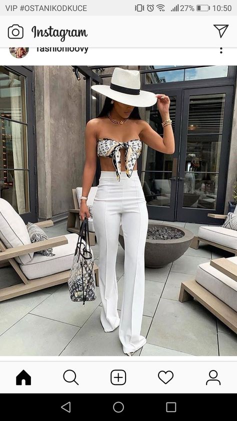 Beach Pant Outfit, Pant Outfit Ideas, Personal Fashion Stylist, Rush Outfits, Colour Combinations Fashion, Ibiza Outfits, Beachwear Fashion, Summer Trends, Colourful Outfits