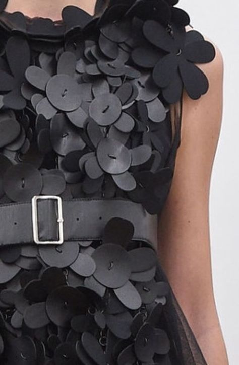 Flower Applique Dress, Applique Fashion, Leather Embellishments, Noir Kei Ninomiya, Kei Ninomiya, Embellishment Details, Fabric Embellishment, Leather Flower, Designer Clothes For Women