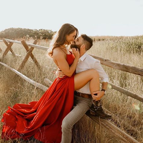 Couple Goal Matching Outfits, Valentines Photography Couples, Best Vacations For Couples, Dirty Boots, Valentine Photo Shoot, Couple Moments, Couples Vacation, Photography Resources, Mobile Lightroom Presets