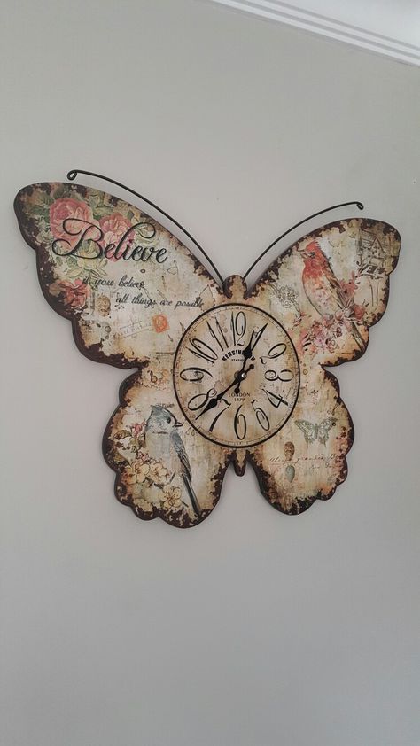 Butterfly Clock Butterfly Clock, French Bedroom, Music Video, Moth, Insects, Butterflies, Clock, Bedroom, Music