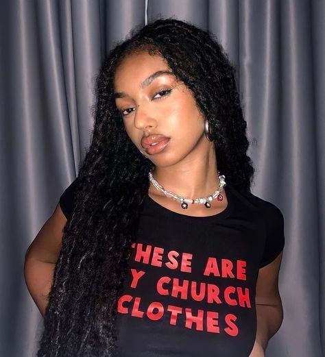 Lame Cobain, Beautiful Dreadlocks, Faux Locs Hairstyles, Ethnic Hairstyles, September 23, Church Outfits, Locs Hairstyles, Long Braids, Goddess Braids