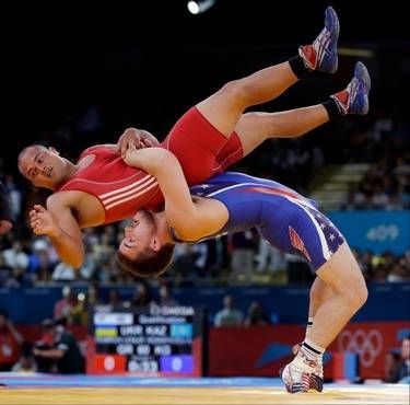 http://www.MilitaryGradeNutritionals.com/blog  Keitani Graham of Micronesia competes against Charles Edward Betts of the United States, right, during the 84-kg Greco-Roman wrestling competition at the 2012 Summer Olympics, Monday, Aug. 6, 2012, in London. Olympic Wrestling Men, College Wrestling, Olympic Wrestling, Body Slam, 2012 Summer Olympics, 2020 Olympics, 남자 몸, Foto Poses, Summer Olympics