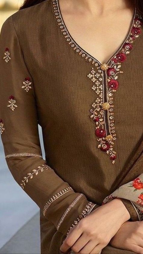 Best 12 Beautiful Hand Embroidery with superb placement and detailing. Latest Embroidery Designs, Neckline Embroidery, Hand Embroidery Dress, Embroidery On Kurtis, Kurti Embroidery Design, Kurta Neck Design, Salwar Kamiz, Dress Neck Designs, Couture Embroidery