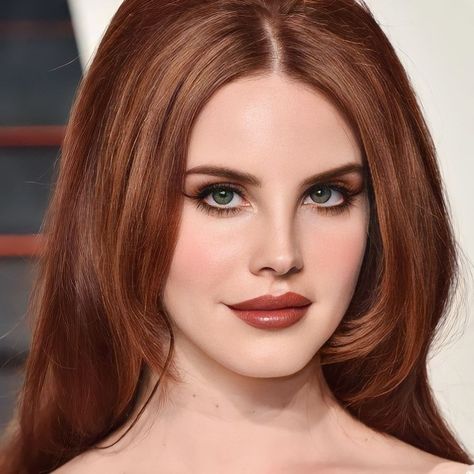 Lana Del Rey Orange Hair, Pfp Lana Del Rey, Lana Del Rey Lips, Quotes Lana Del Rey, Lana Del Rey Icons, Lana Del Rey Pfp, Poster Lana Del Rey, Lana Del Rey Hair, Lana Del Rey Outfits