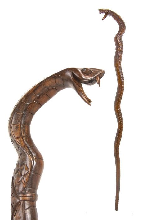 Hand carved hardwood walking stick – Cobra Snake, mouth open. also known as East Indian Rosewood. This beautiful and robust hardwood is then polished to a deep lustre. These walking sticks are designed as a decorative/ stylish accessory rather than a weight bearing walking aid. Snake Mouth Open, Cool Canes, Motorcycle Art Painting, Unique Walking Sticks, Hand Carved Walking Sticks, Arte Quilling, Canes And Walking Sticks, Cane Stick, Cane Handles