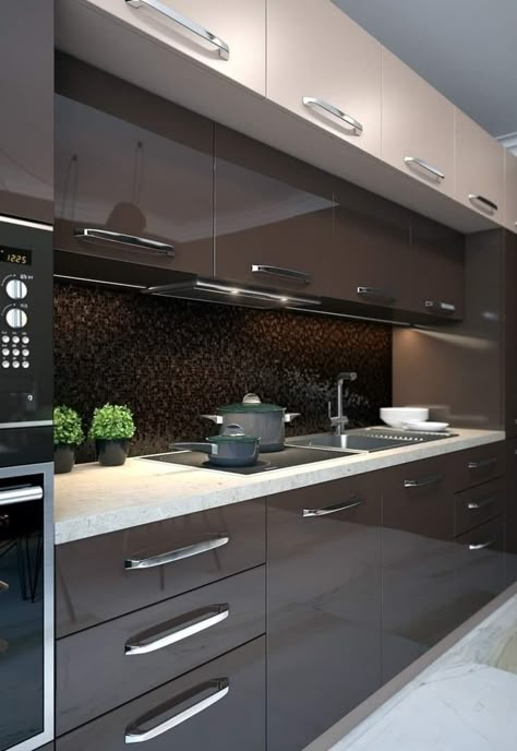 Model Dapur, Kabinet Dapur, Kitchen Modular, Kitchen Cupboard Designs, Modern Kitchen Cabinet Design, Kitchen Glass, Modern Kitchen Interiors, Kitchen Interior Design Decor, Kitchen Interiors