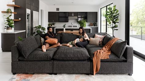 Albany Park wants to make it easier for shoppers to buy sofas and sectionals with fast shipping and easy assembly. Couch Alternatives, The Cloud Couch, Deep Seated Couch, Cloud Couch, Albany Park, Parks Furniture, Large Family Rooms, Comfy Couch, Comfy Sofa