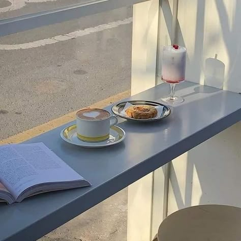 Blue Cafe, Coffee Shop Aesthetic, Blue Aesthetic Pastel, Aesthetic Coffee, Korean Aesthetic, Cafe Interior, Cafe Food, White Aesthetic, Pastel Aesthetic