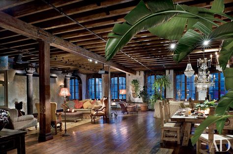 3 Amazing Feats of Modern Architecture by the Firm Alexander Gorlin Architects Gerard Butler House, New Yorker Loft, Ny Loft, Manhattan Loft, Nyc Loft, Rustic Loft, New York Loft, Lots Of Windows, Gerard Butler