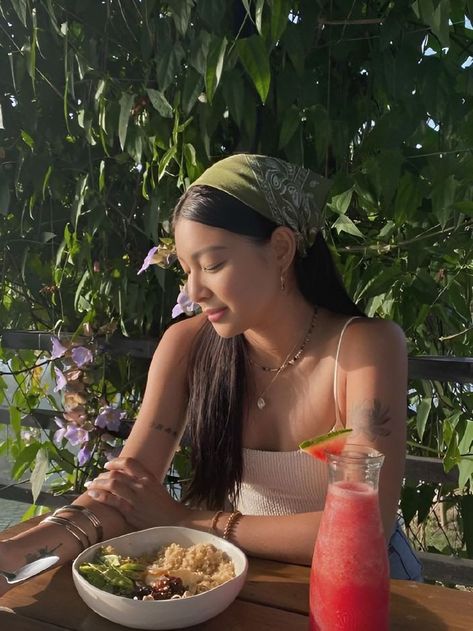 Nadine Lustre Fashion, Nadine Lustre, Couple Aesthetic, Photoshoot Poses, New Pins, Around The Worlds, Photography, Beauty