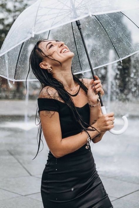 Rain Photoshoot Ideas, Rain Photo Ideas, Rain Photo Shoot, Rain Portrait, Rainy Day Photoshoot, Umbrella Photoshoot, Rain Shoot, Rain Lover, Rainy Photoshoot