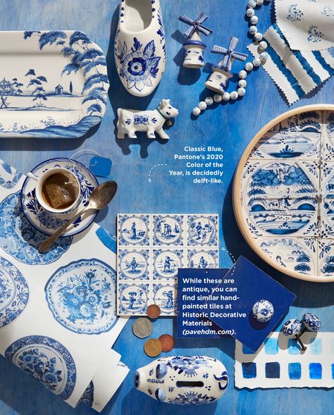 Delft Pottery, Pottery Patterns, English Country Style, Antique Pottery, Johannes Vermeer, Blue Home Decor, Blue Pottery, City Trip, Blue Decor