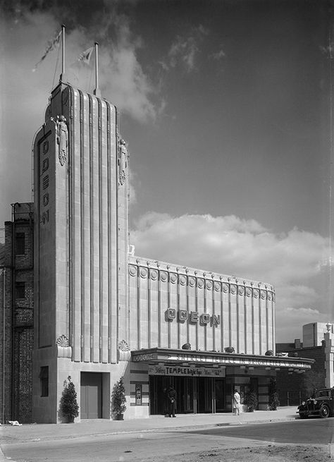 Art Deco Exterior, Art Deco Theater, Cinema Architecture, Odeon Cinemas, Streamline Moderne, Art Deco Buildings, Architectural Photographers, English Heritage, Art Deco Architecture