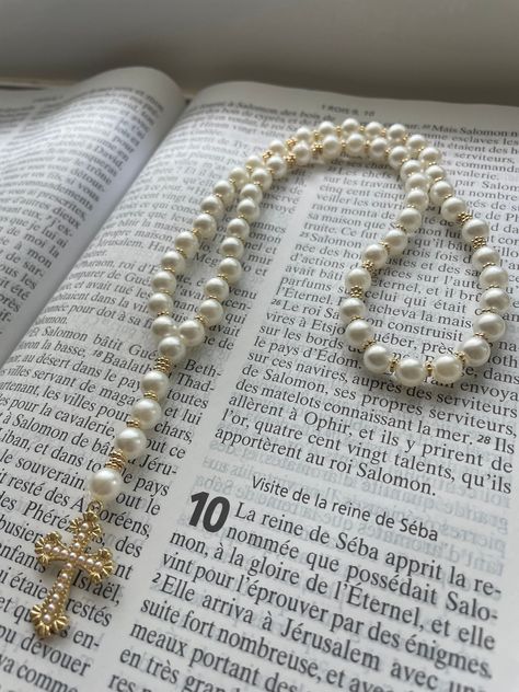 Pearly white rosary Handmade Rosary length: about 33cm Bead size: 8mm White Rosary, Rosary Beads Catholic, Faith Jewelry, Christian Pictures, Diy Cross, Catholic Jewelry, The Rosary, Classy Jewelry, Rosary Beads