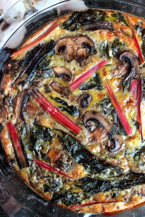 Rainbow Chard and Mushroom Quiche via @bigbearswife Swiss Chard Recipes Easy, Mushroom Quiche, Swiss Chard Recipes, Chard Recipes, Rainbow Chard, Csa Recipes, Feed A Crowd, Swiss Chard, Quiche Recipes