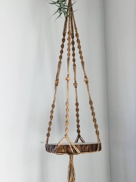 Macrame And Wood Plant Hanger, Wood Slice Plant Hanger, Wood Bead Plant Hanger, Jute Plant Hanger Diy, Room Plants Decor, Diy Plant Decor, Jute Plant Hanger, Beaded Plant Hanger, Living Room Plants Decor