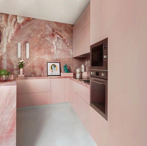 https://www.elledecoration.co.uk/houses/a35029955/cc-tapis-home-milan/ Minimalism Living, Pink Kitchen, Interior Modern, Pink Interior, Interior Design Companies, Pink Marble, Modern Apartment, Elle Decor, House Inspo