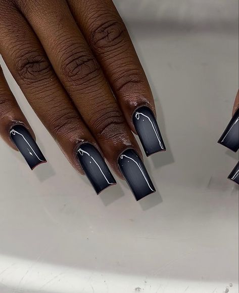 Short Almond Black Nails Designs, Short Monochrome Nails, Black Alligator Nails, Black And Gray Nail Ideas, Black Square Nail Designs, Nardo Grey Nails, Black Nails With Chrome, Black And Brown Nails, Monochrome Nail Art