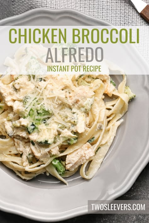 Instant Pot Chicken Broccoli Alfredo is a quick and easy meal that is perfect for busy weeknights. With just a few simple ingredients and the help of your trusty Instant Pot, you can have a delicious dinner on the table in no time. Chicken Brocolli Alfredo, Chicken Broccoli Fettuccine Alfredo, Chicken Broccoli Alfredo Pasta, Broccoli Alfredo Pasta, Homemade Chicken Alfredo, Gluten Free Instant Pot Recipes, Chicken Broccoli Pasta, Gluten Free Instant Pot, Chicken Fettuccine Alfredo