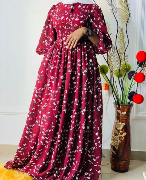 Classy Maxi Dress, Materials Gown Style, Girls Long Dresses, Girls Maxi Dresses, African Attire Dresses, Maxi Dress Collection, Short African Dresses, Chiffon Fashion, Maxi Dress Pattern