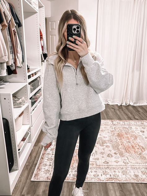 Half Zip Jacket Outfit, Half Zip Up Hoodie, Grey Scuba Hoodie Outfit, Leggings And Zip Up Outfit, Half Zip Pullover Outfit Leggings, Lululemon Scuba Half Zip Outfit, Half Zip Hoodie Outfit, Scuba Sweatshirt Outfit, Scuba Hoodie Outfit