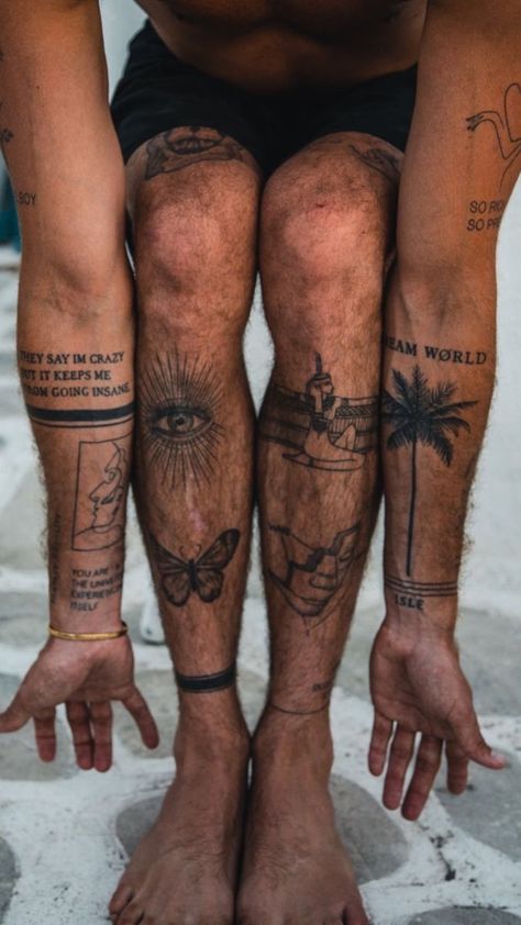 Mens Thigh Tattoo, Thigh Sleeve Tattoo, Thigh Tattoo Ideas, Small Thigh Tattoos, Thigh Tattoo Men, Palm Tattoos, Forearm Sleeve Tattoos, Inspiration Tattoos, Leg Tattoo Men