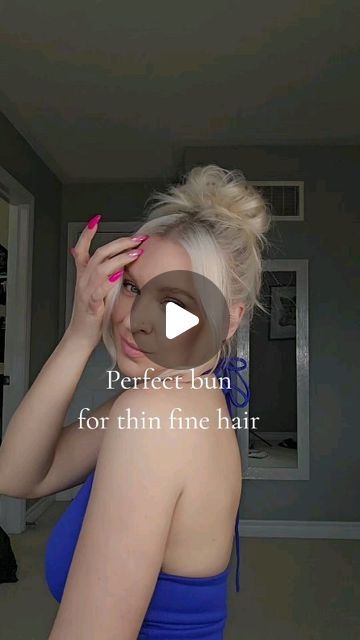 40K views · 1.3K likes | Jillian Jane on Instagram: "This might be one of my favorite new messy buns, it's sooooo easy!  #diyhairschool #realhair #finehairtips #thinhairtips #easybun #messybun #easymessybun #messybuntutorial" Cute Easy Messy Buns, Cute Messy Buns Step By Step, Easy Messy Bun For Short Hair, Messy Bun Tutorial For Short Hair, How To Do A Messy Bun, Messy Bun Anleitung, Short Hair Messy Bun, Quick Messy Bun, Messy Bun For Short Hair