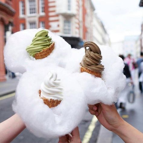 This London Café Is Serving Ice Cream On Candy Floss Clouds | Londonist Cotton Candy Cone, Ice Cream Menu, Ice Cream Ideas, Ice Shop, Ice Cream Business, Gelato Shop, Cream Candy, Cold Treats, Ice Cream Candy