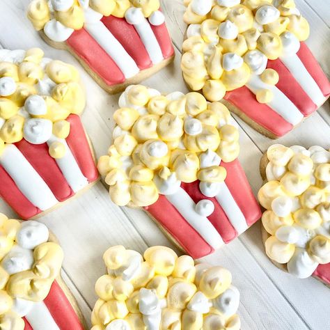 Movie Night Cookies Decorated, Fair Themed Cookies, Popcorn Decorated Cookies, Carnival Decorated Cookies, Circus Tent Cookies Decorated, Lauren Anderson, Royal Frosting, Circus Cookies, Food Cookies