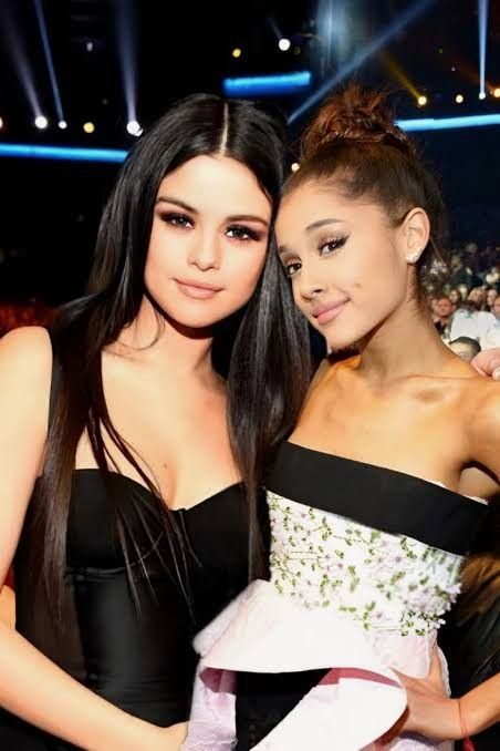 Selena Gomez Amas 2015, Ariana Grande And Selena Gomez, Ariana Grande Selena Gomez, Storm Reid, Sofia Carson, American Music Awards, Dove Cameron, Divine Feminine, Music Awards