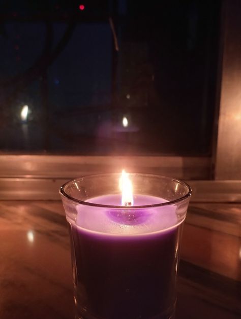 Ideas for clicking candle photo in diwali Lavender Scented Candles Aesthetic, Lavender Candle Aesthetic, Scented Candles Aesthetic, Lilac Candles, Purple Candle, Candles Dark, Lauren Asher, Purple Candles, Lavender Scented Candle