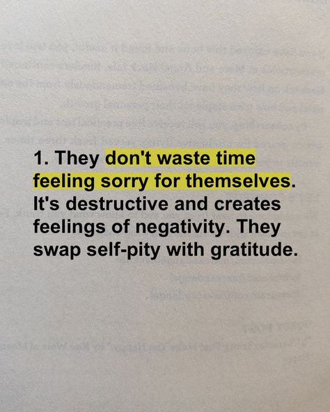 12 things mentally strong people don’t do. ✨Mental strength is not absence of emotions, but ability to navigate through them with resilience and grace. ✨Mentally strong people face adversity, setbacks and challenges head on,understanding that growth often comes from discomfort. ✨They manage their emotions rather than being controlled by them, maintaining focus and clarity even in the toughest situations. ✨By embracing vulnerability, Learning from failures and staying committed to their... Mentally Strong People, Being Controlled, Mental Resilience, Life Choices Quotes, Choices Quotes, Mental Toughness, Self Pity, Dear Self Quotes, Mentally Strong