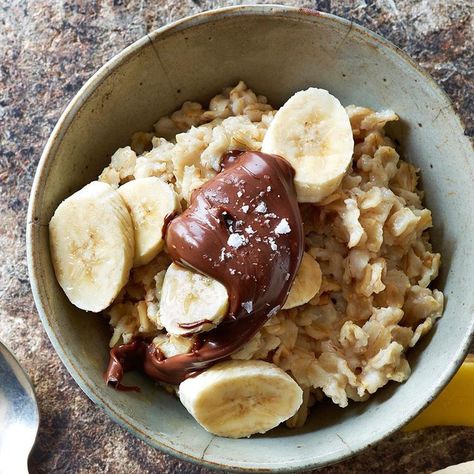 20 Gut-Healthy Breakfasts in 10 Minutes or Less Banana Oatmeal Recipe, Easy Oatmeal Recipes, Healthy Oatmeal Recipes, Perfect Healthy Breakfast, Easy Oatmeal, Overnight Oatmeal, Healthy Oatmeal, Banana Oatmeal, Diet Vegetarian