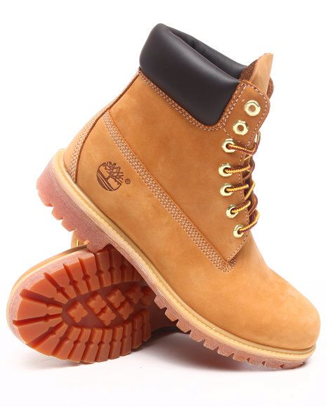 These Timberland 6' Wheat Premium Boots are a must have for winter! Timberland Boots Outfit Mens, Timberland Boot, Timberland Boots Outfit, Timberland Outfits, Timberland Boots Mens, Yantai, Yellow Boots, Timberland Style, Mens Fashion Rugged