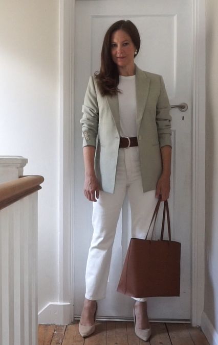 Sage Green blazer and white jeans from H&M #fashionover40 #classyoutfitsforwomen #elegantfashion Sage Green Blazer Outfit Women, Sage Green Business Casual, Sage Green Shirt Outfit Women, Green Blazer Outfit Women, Green Linen Blazer Outfit, Sage Shirt Outfit, Light Green Blazer Outfits For Women, Pale Green Blazer Outfit, Sage Green Trousers Outfit