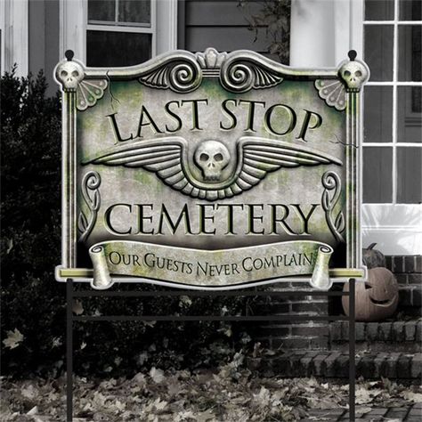 Last Stop Cemetery Sign - Halloween Outdoor Decoration Prop - 78cm (each) Cemetery Sign, Halloween Cemetery, Halloween Decorations Outdoor, Halloween Graveyard, Halloween Tombstones, Cemetery Decorations, Decor Shabby Chic, Halloween Yard Decorations, Halloween Costume Shop