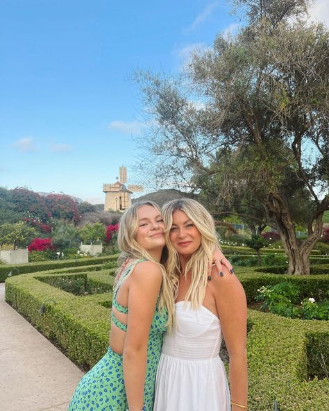 Blonde Family, Mom And Teen Daughter, Summer Instagram Pictures, Mom Pictures, Teenage Daughters, Summer Instagram, Mom Daughter, Holiday Pictures, Girl Mom