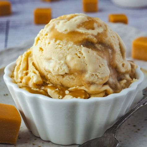 Butterscotch ice cream Cuisinart Ice Cream Maker Recipes, Eggless Carrot Cake, Butterscotch Ice Cream, Butter Scotch, Cuisinart Ice Cream, Cuisinart Ice Cream Maker, Ice Cream Mix, Lemon Frosting, Ice Cream Maker Recipes