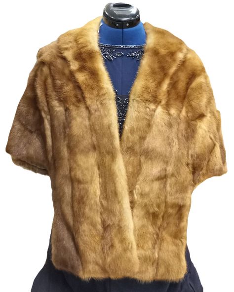 Elevate your style with this set of 2 vintage farmed Mink Stoles 🌟 Perfect for adding a touch of elegance to your evening wear! eBay store Link in Bio #VintageFashion #MinkStoles #Elegance #Fashionista 🌿✨ #eBayStore https://ebay.us/F3XZ7f Mink Stole, Thrift Store Shopping, Vintage Farm, Fur Fashion, Vintage Glamour, Brands Outlet, Vintage Accessories, Evening Wear, Thrift Store