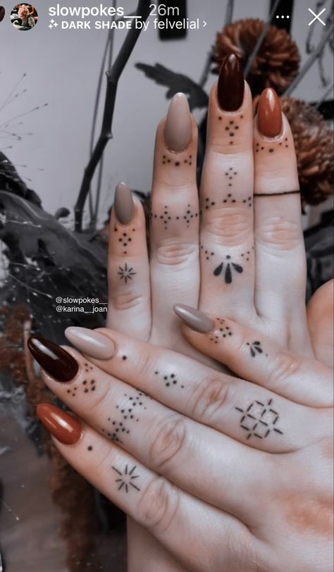 Green Finger Tattoo, Ornamental Finger Tattoos For Women, Finger Poke Tattoo, Ornate Finger Tattoos, Dot Hand Tattoos For Women, Hand Poke Hand Tattoo, Dotwork Finger Tattoo, Ornamental Tattoo Design Hand, Hand Poke Finger Tattoo